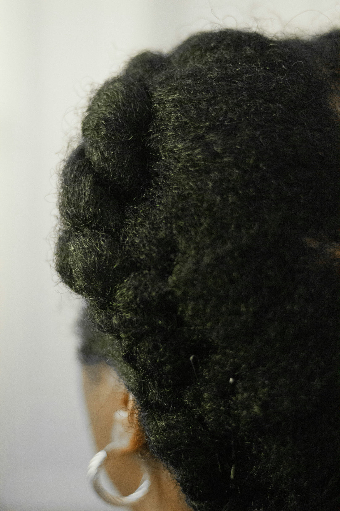Pre poo cheveux crépus : le guide complet pour bien le faire